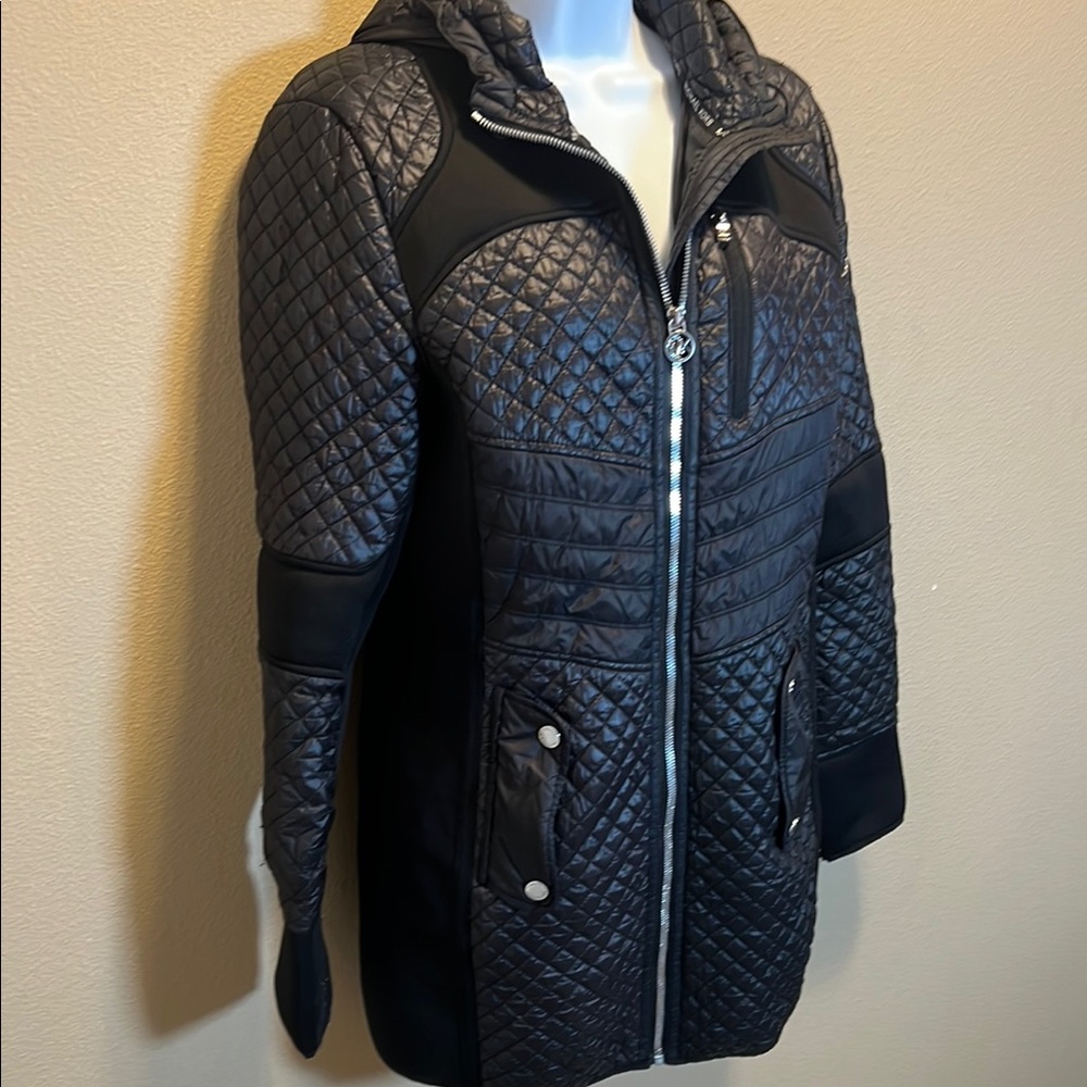MICHAEL KORS Women's Black Mixed Media Coat Hooded Quilt Jacket Silver
Logo Sz S - Picture 2 of 16